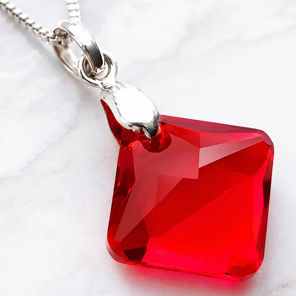 Collar de Plata 925 con Dije Rombo Rojo - Cadena Fina y Elegante - Regalo Especial para Enamorar - 3