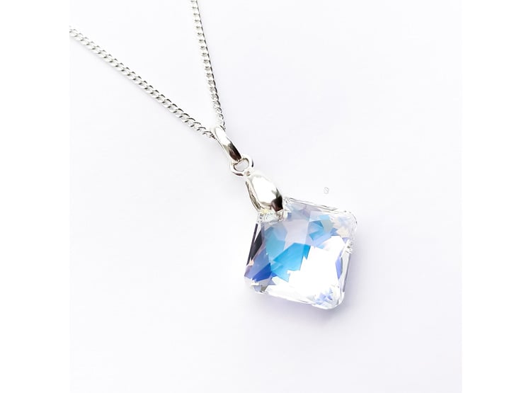 Collar de Plata 925 con Dije Rombo Blanco - Cadena Fina y Elegante - Regalo Especial para Enamorar - 1