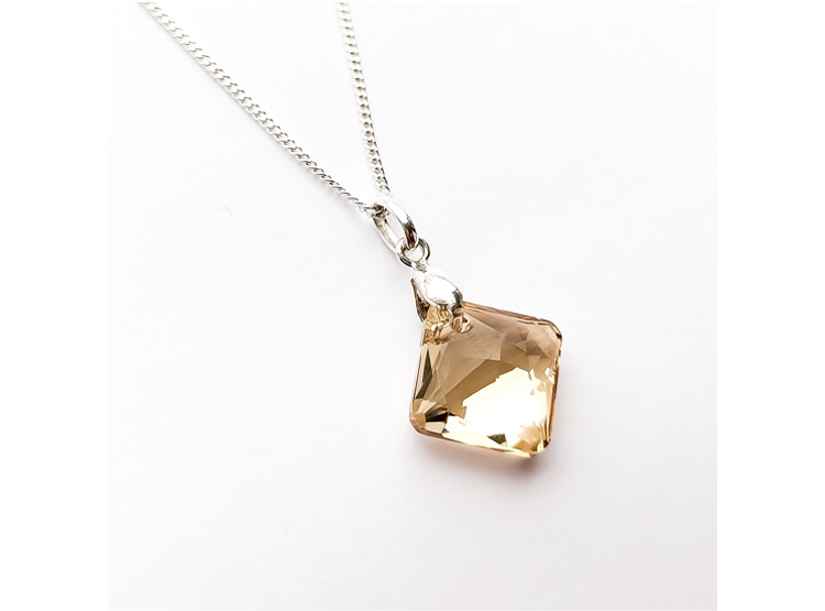 Collar de Plata 925 con Dije Rombo Ámbar - Cadena Fina y Elegante - Regalo Especial para Enamorar - 1