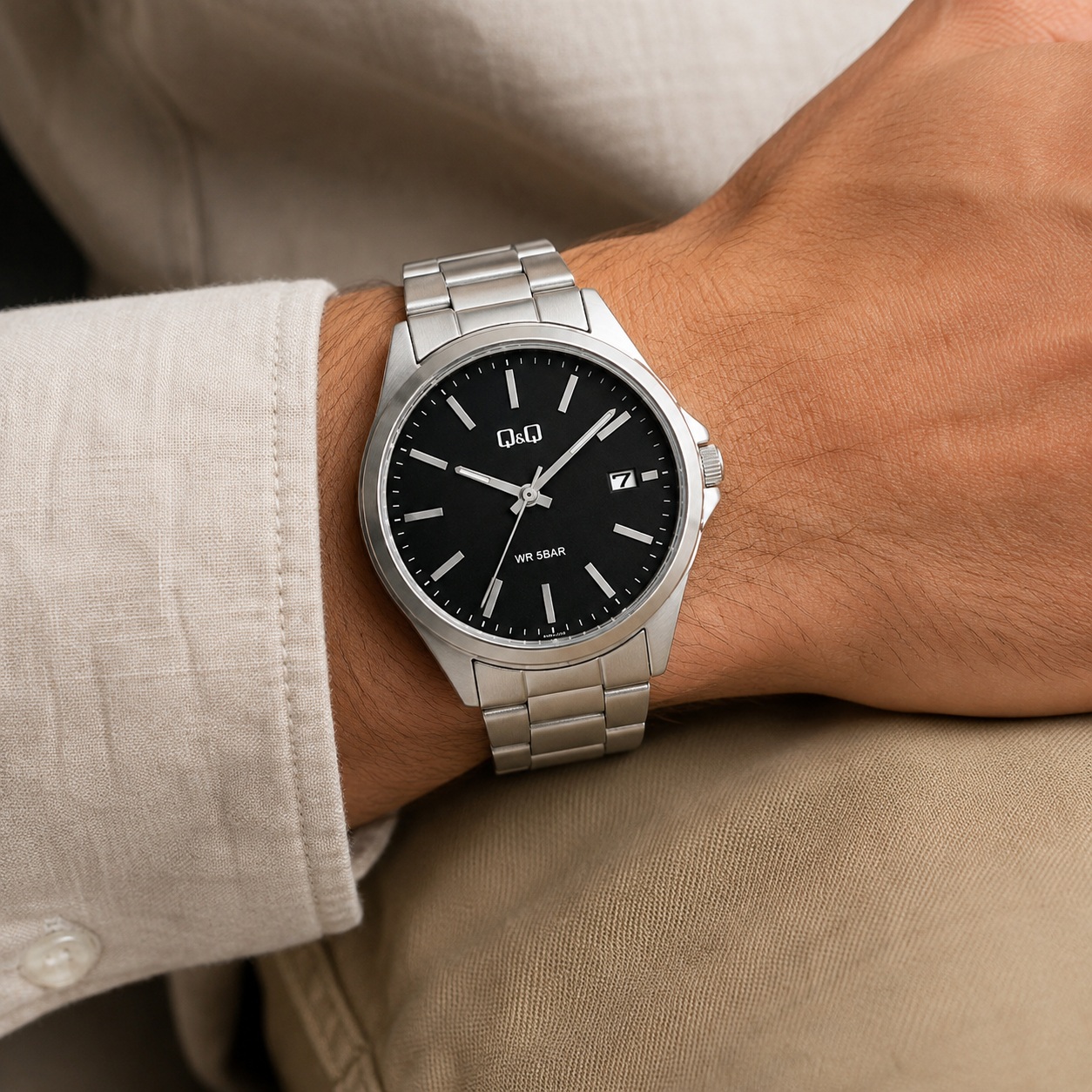RELOJ Q&Q A484J202Y PARA HOMBRE PLATEADO ESFERA NEGRA BRAZALETE METÁLICO CON FECHA 43 MM 5 BAR - 3