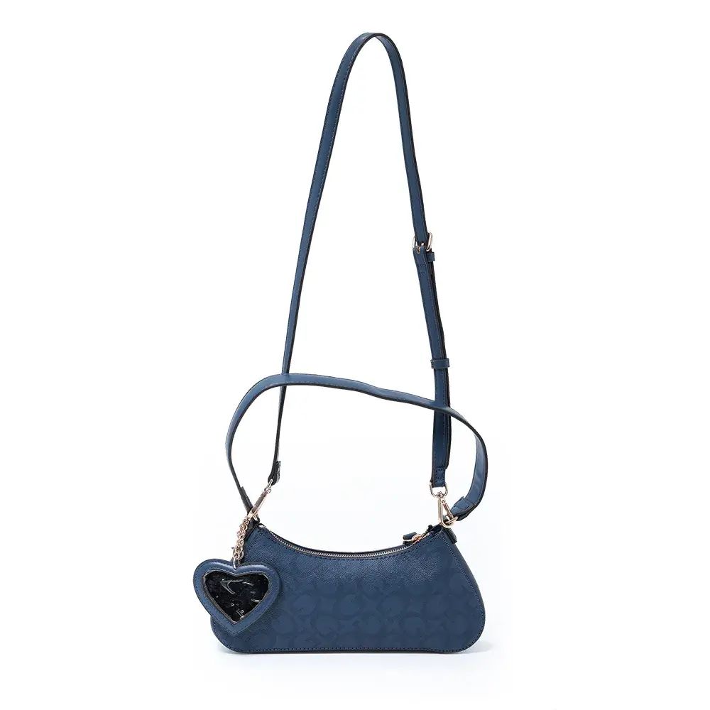 CARTERA GUESS SHOULDER BAG AZUL MONOGRAMA CON MONEDERO CORAZÓN. - 3