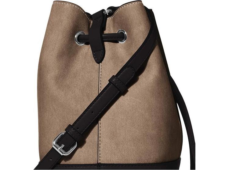 BOLSA AL HOMBRO CALVIN KLEIN GABRIANNA PARA MUJER, MODERNA PIEL VEGANA - 5
