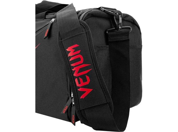 VENUM BOLSA DEPORTIVA TRAINER LITE EVO, IDEAL PARA DEPORTES CON BOLSILLOS Y CORREA ACOLCHADA - 4