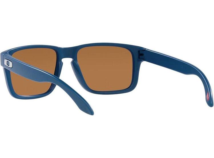 GAFAS DE SOL OAKLEY PARA JÓVENES CON TECNOLOGÍA PRIZM, OFRECEN PROTECCIÓN UV AL 100% Y DISEÑO ELEGANTE - 5