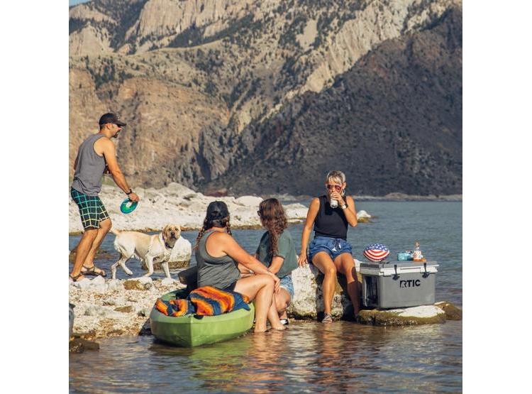 RTIC HIELERA ULTRALIGERA DE 32 CUARTOS, PERFECTA PARA CAMPING, PLAYA, PESCA, CON GRAN CAPACIDAD PARA BEBIDAS Y HIELO - 5