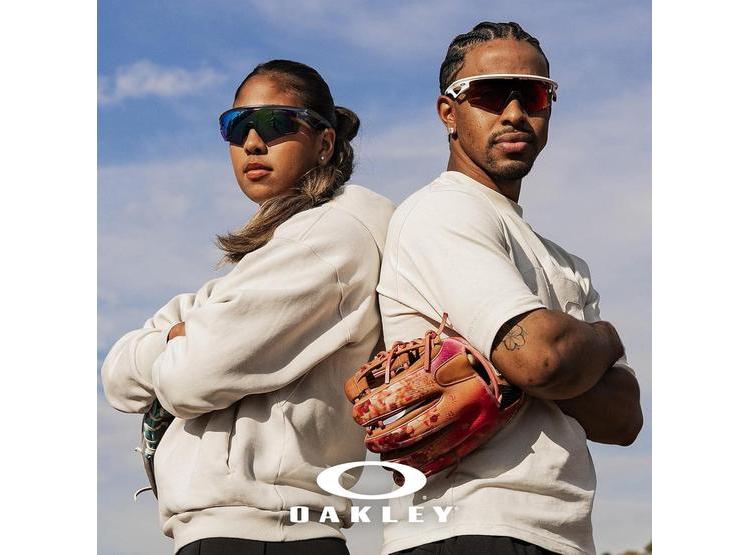 OAKLEY OO9245 FROGSKINS LOW BRIDGE FIT CON LENTES PRIZM PARA MEJOR CLARIDAD Y PROTECCIÓN UV - 2