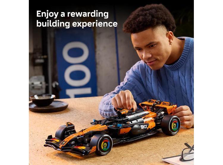 LEGO TECHNIC MCLAREN MCL39 F1 - KIT DE CONSTRUCCIÓN PARA ADULTOS CON DETALLES AUTÉNTICOS DEL AUTOMÓVIL F1 - 3