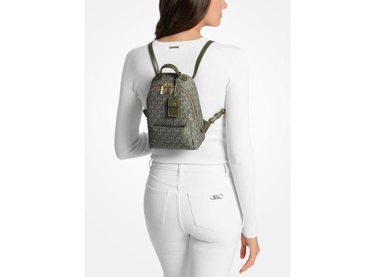 MICHAEL KORS SABLE, MOCHILA PEQUEÑA CONVERTIBLE CON DISEÑO ELEGANTE Y FUNCIONAL PARA LA MUJER MODERNA - 2