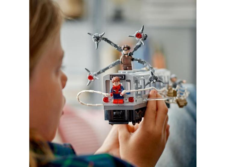 LEGO MARVEL SPIDER-MAN VS DOC OCK, SET DE CONSTRUCCIÓN PARA PEQUEÑOS FANS DE MARVEL - 3