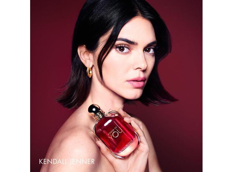 ARMANI POWER OF YOU: PERFUME DE MUJER CON FRAGANCIA FRUTAL DE MARACUYÁ Y VAINILLA - 4