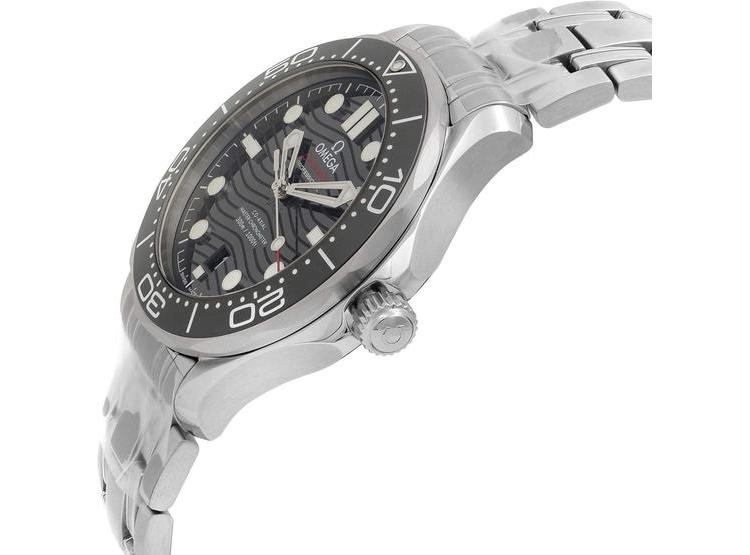 OMEGA SEAMASTER CRONÓMETRO AUTOMÁTICO CON ESFERA NEGRA Y DISEÑO NÁUTICO EN ACERO INOXIDABLE - 2