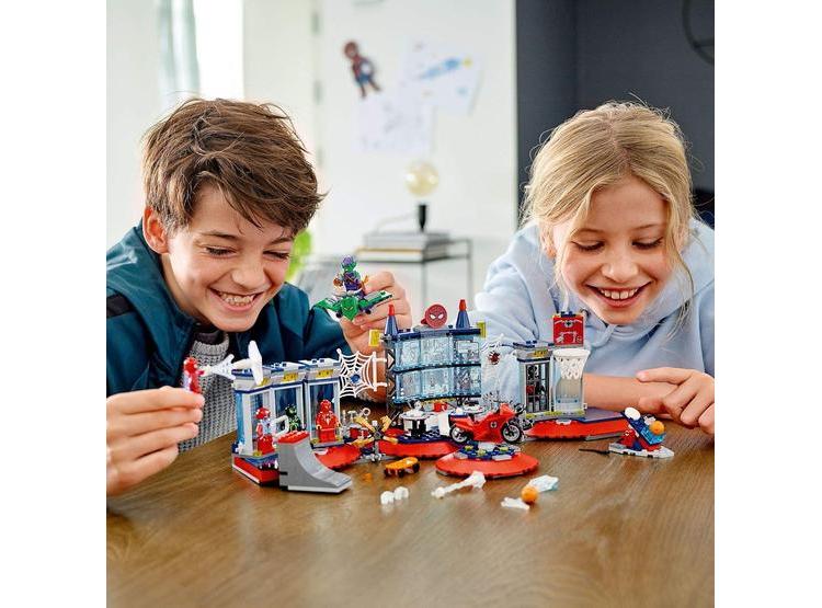 LEGO SPIDER-MAN ATTACK ON THE SPIDER LAIR 76175 INCLUYE VARIOS ACCESORIOS Y MINIFIGURAS - 2