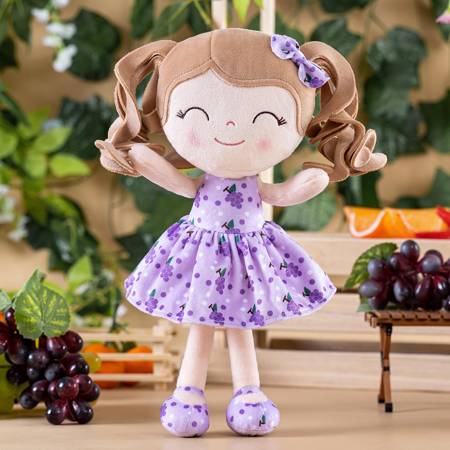 MUÑECA GLOVELEYA BABY DOLL SOFT SNUGGLY VESTIDO UVAS 30 CM - 2