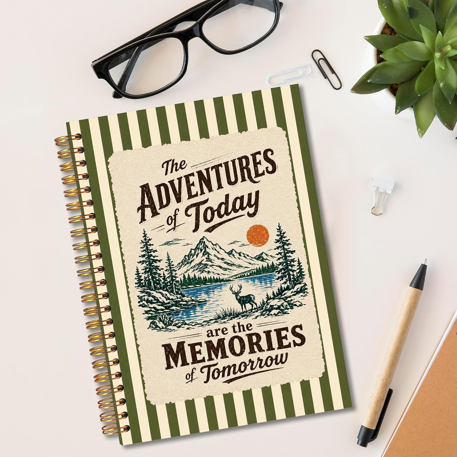 CUADERNO ESPIRAL MKIJUHB RETRO CAMPING 5.5X8.3 PULGADAS TAPA DURA - 5