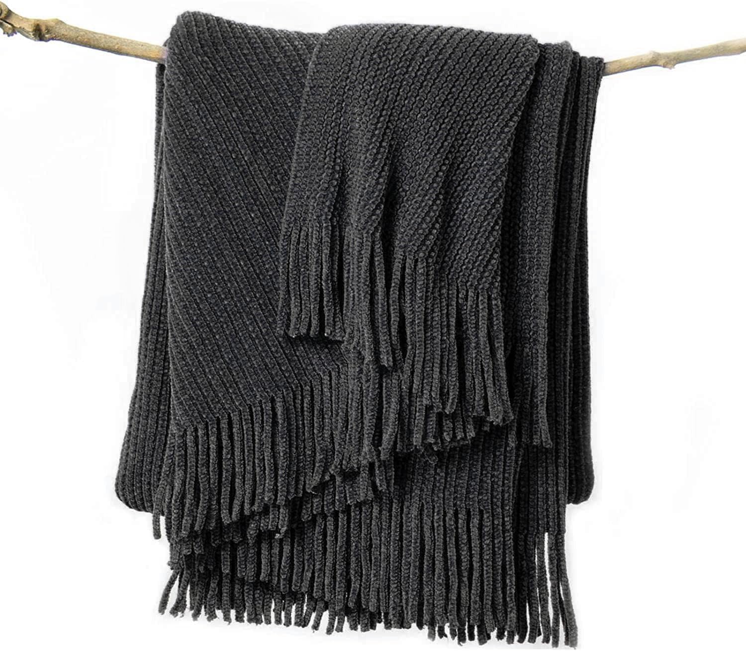 MANTA LIFEIN THROW BLANKET GRIS OSCURO 50X60 PULGADAS - 1