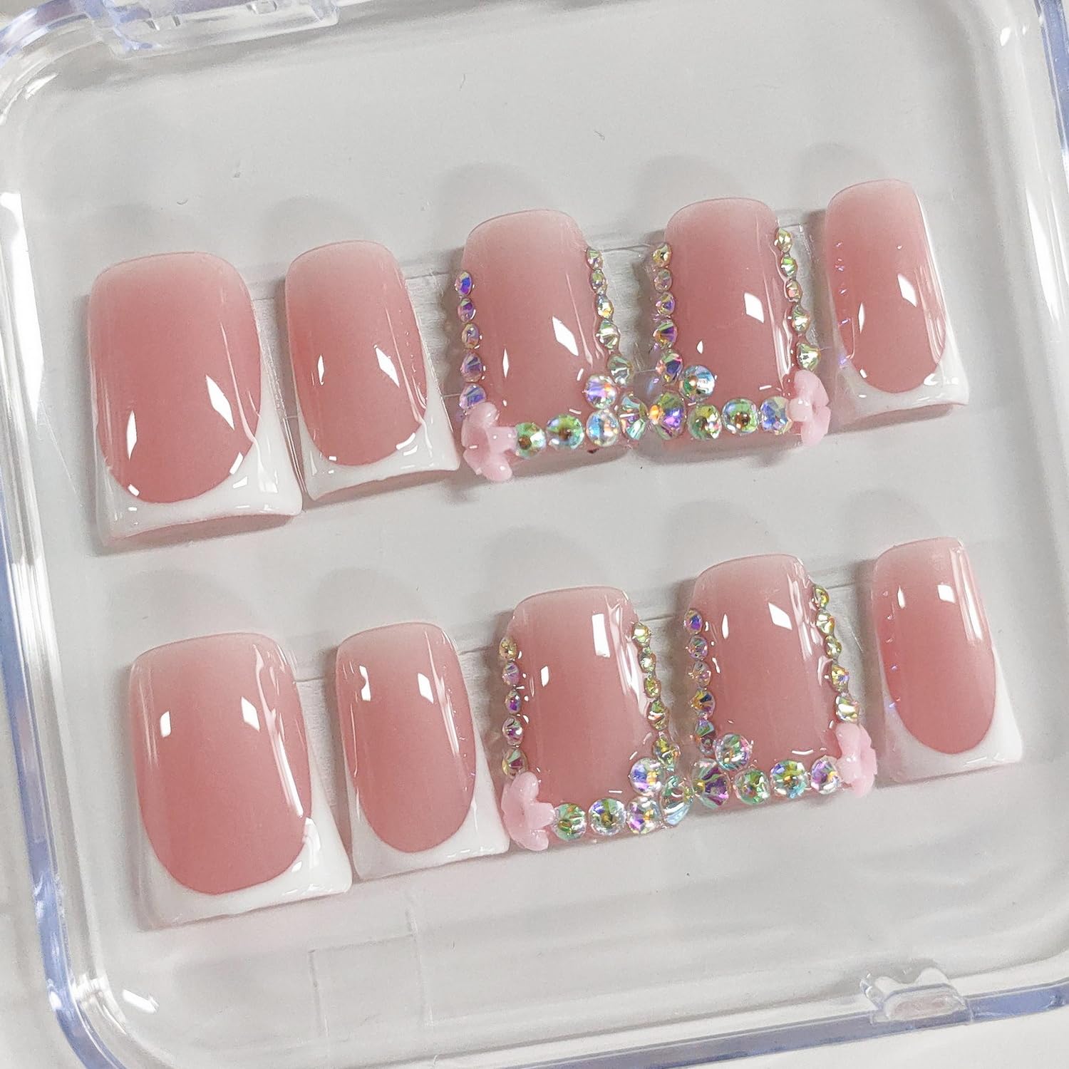 UÑAS POSTIZAS CORTAS DUCK WHITE FRENCH TIP CON FLORES 3D Y STRASS, 10 PIEZAS TALLA M - 2