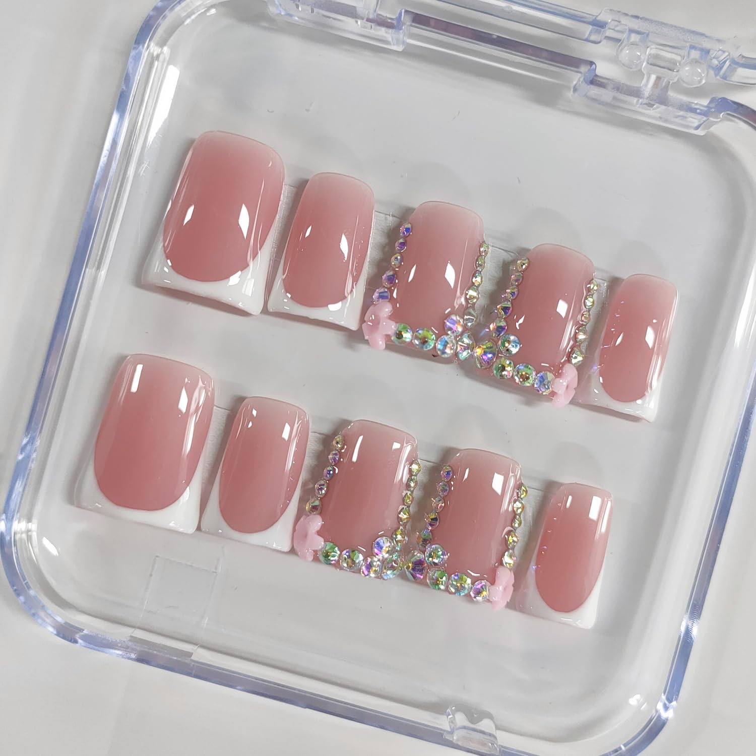 UÑAS POSTIZAS CORTAS DUCK WHITE FRENCH TIP CON FLORES 3D Y STRASS, 10 PIEZAS TALLA M - 3
