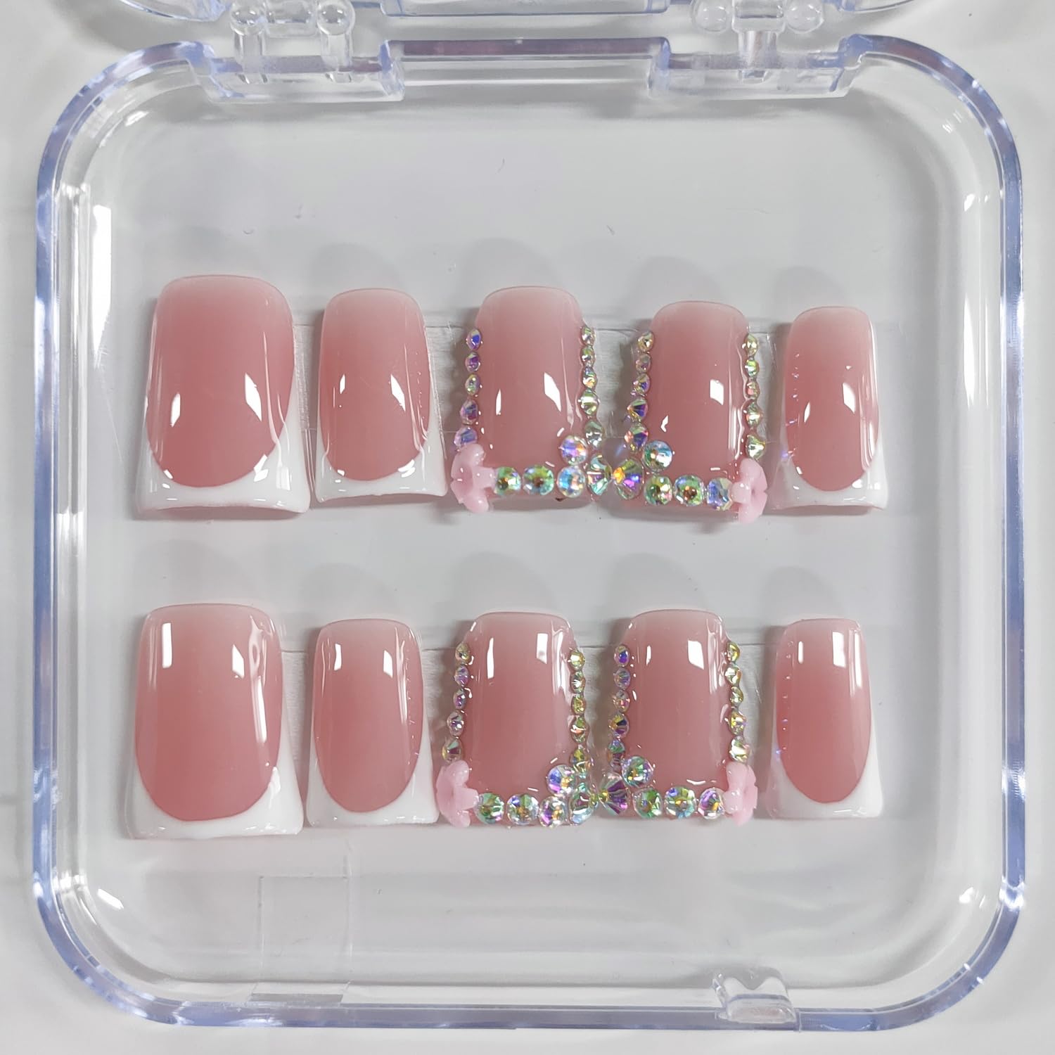 UÑAS POSTIZAS CORTAS DUCK WHITE FRENCH TIP CON FLORES 3D Y STRASS, 10 PIEZAS TALLA M - 4
