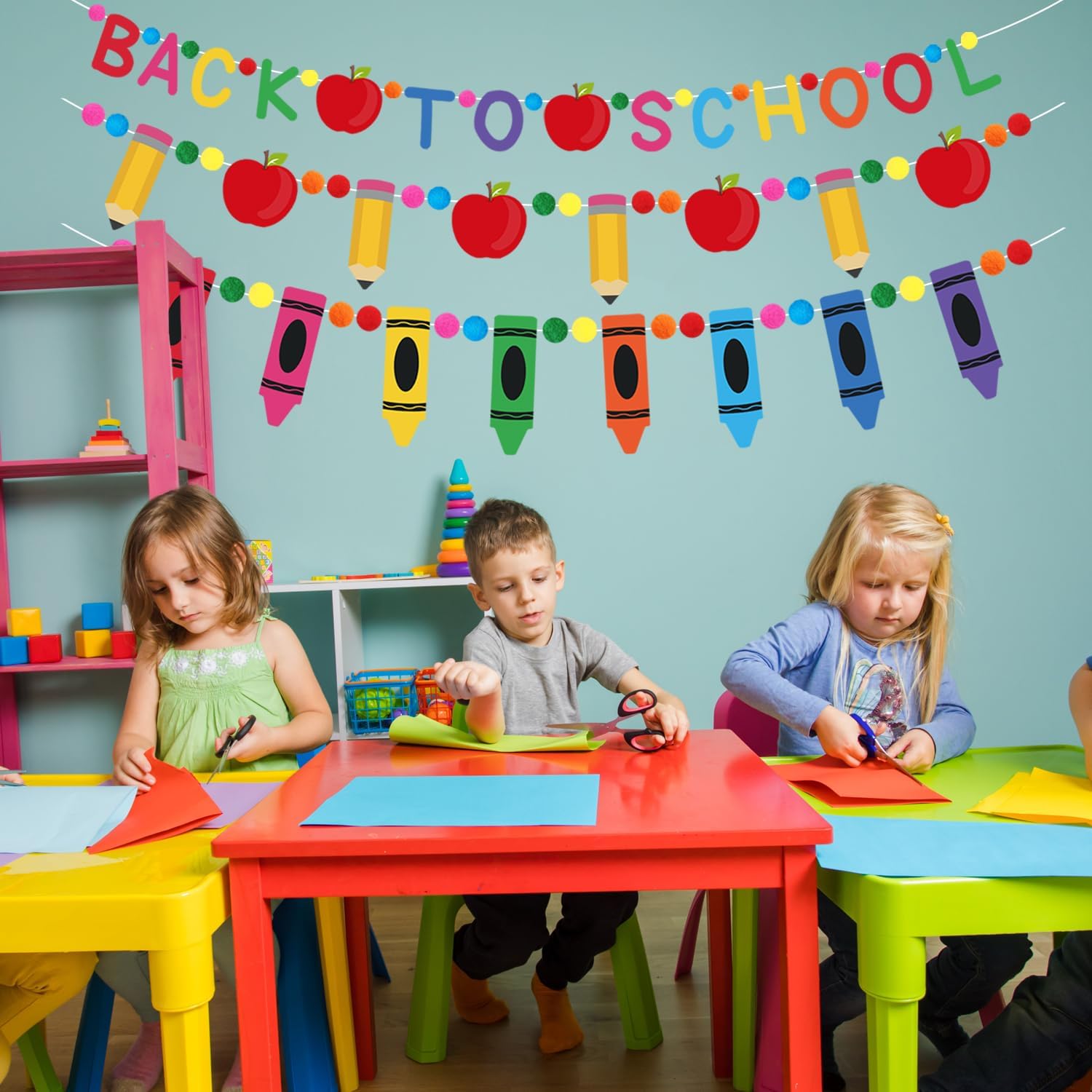 DOUMENY BANDERÍN FIESTA REGRESO A CLASES 3 PIEZAS LÁPIZ MANZANA CRAYOLA - 3