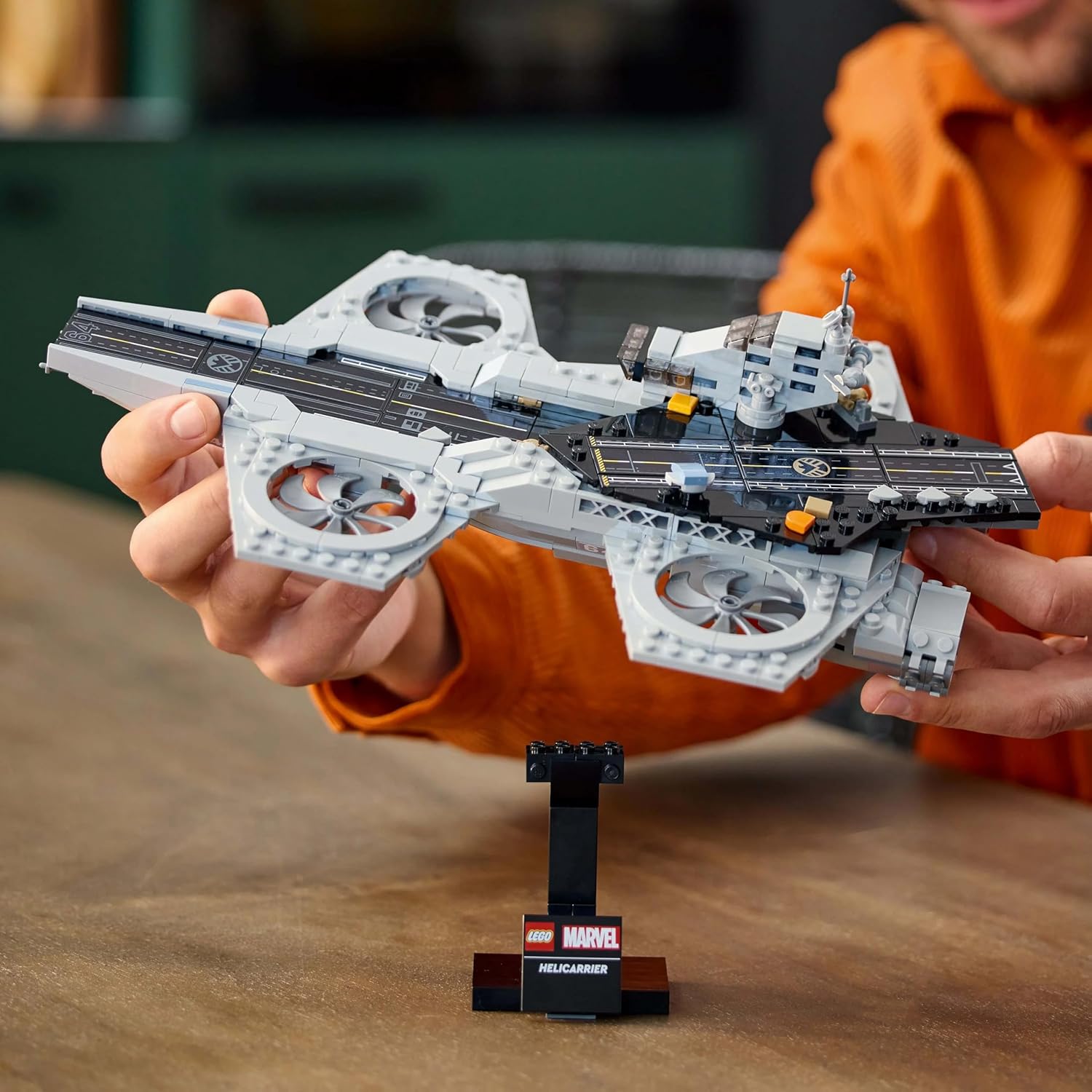 SET DE CONSTRUCCIÓN LEGO 76295 AVENGERS HELICARRIER 509 PIEZAS MARVEL INFINITY SAGA - 4
