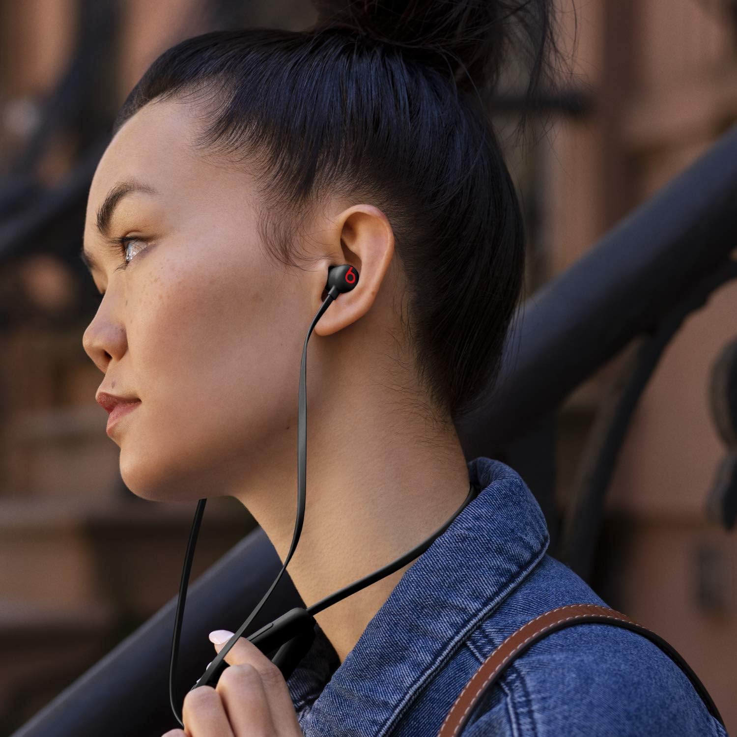 AUDÍFONOS BEATS FLEX WIRELESS IN-EAR NEGRO - 4