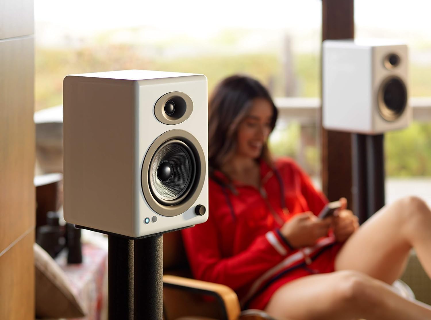PARLANTES AUDIOENGINE A5+ WIRED BOOKSHELF SPEAKERS 150W - 4