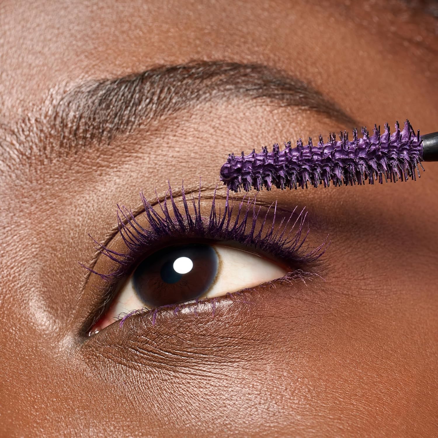 MÁSCARA DE PESTAÑAS ESSENCE LASH PRINCESS EFECTO PESTAÑAS POSTIZAS PÚRPURA - 2
