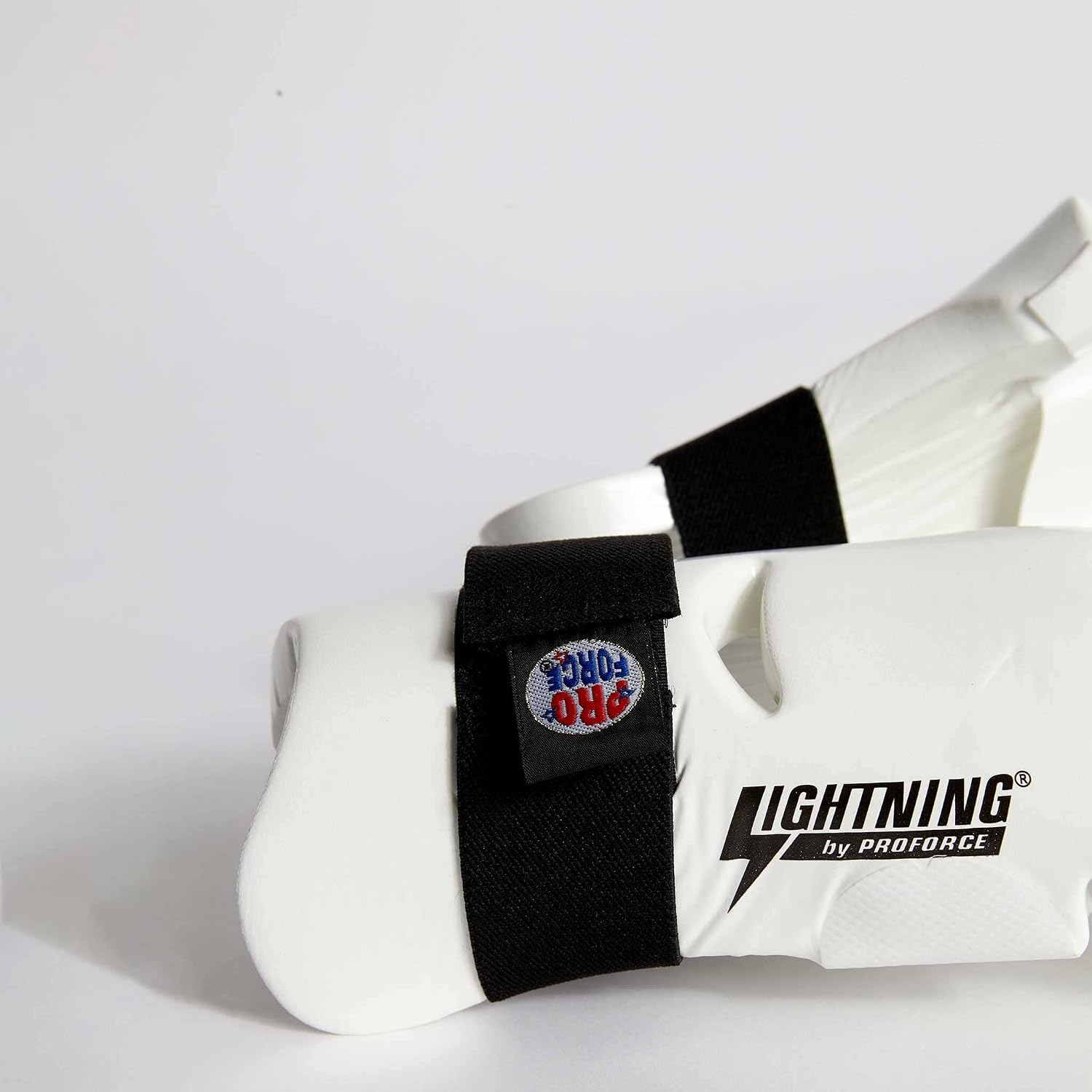 GUANTES DE BOX PROFORCE LIGHTNING PUNCHES PARA KARATE Y ARTES MARCIALES BLANCO - 2