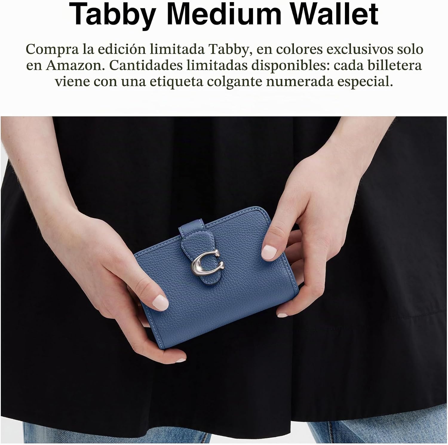 BILLETERA COACH TABBY MEDIUM PEBBLE LEATHER AZUL CIELO - 2
