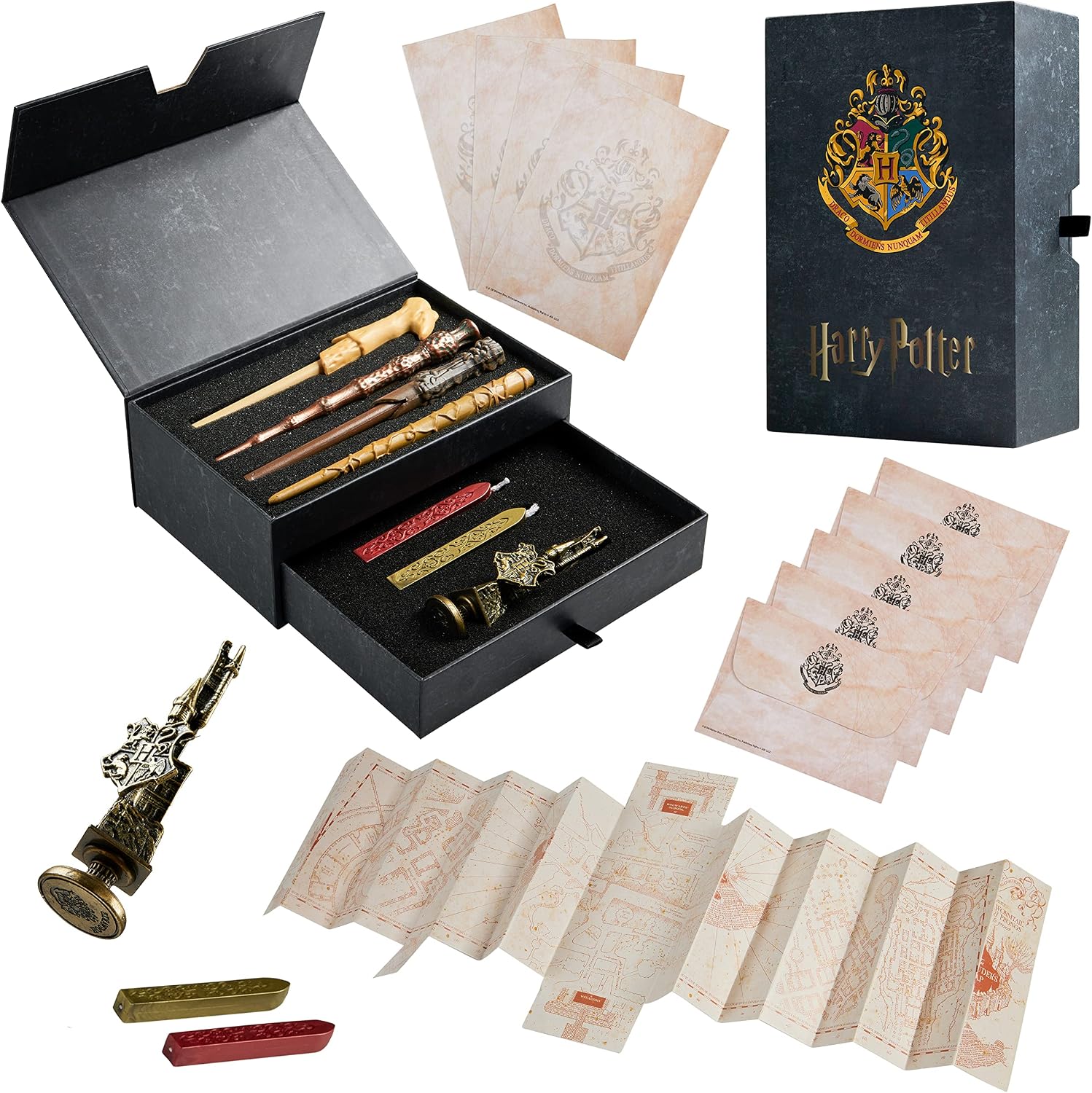 SET DE ESCRITURA HARRY POTTER CON BOLÍGRAFOS VARITA, PAPEL HOGWARTS Y SELLO DE CERA - 1