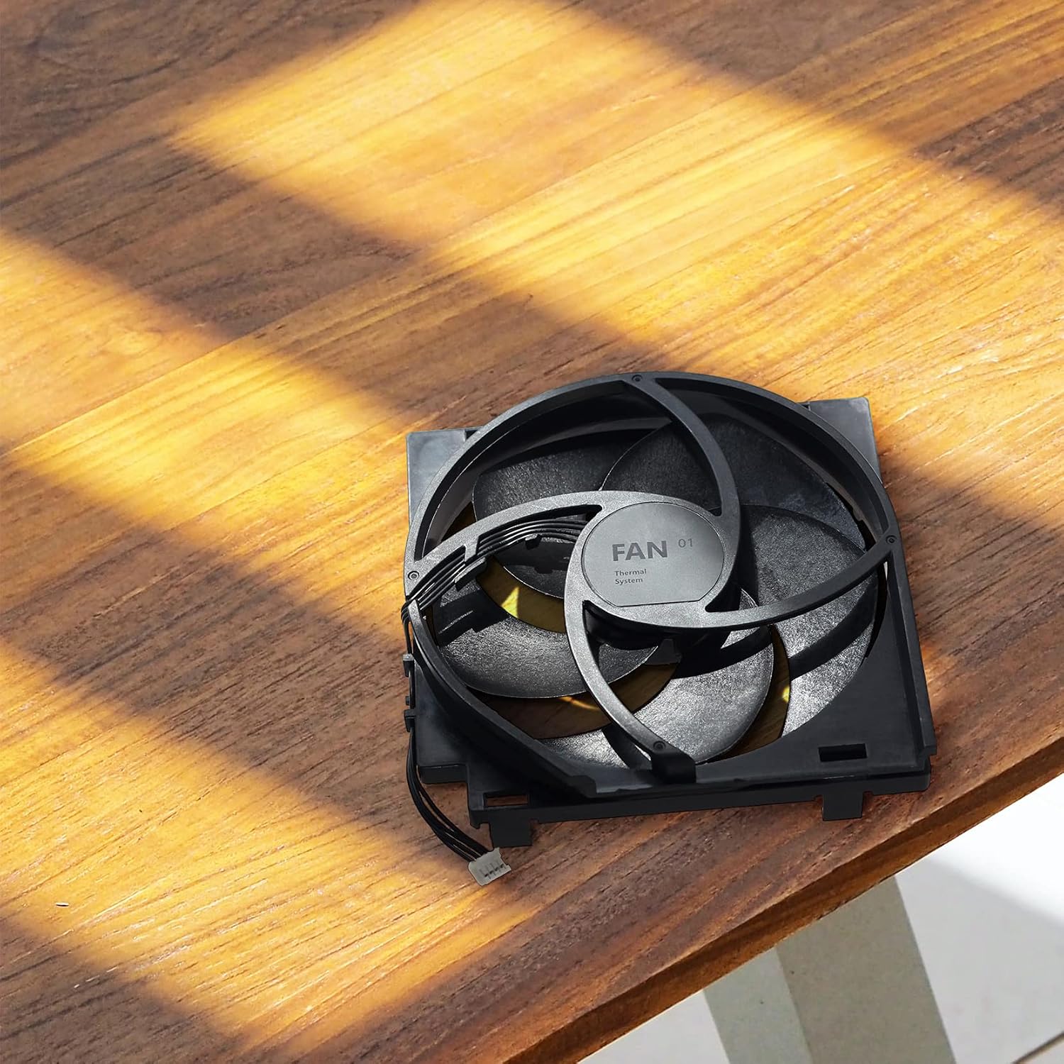 VENTILADOR INTERNO DE REEMPLAZO PARA CONSOLA XBOX ONE S GORLISKL CON HERRAMIENTA Y PASTA TÉRMICA - 5