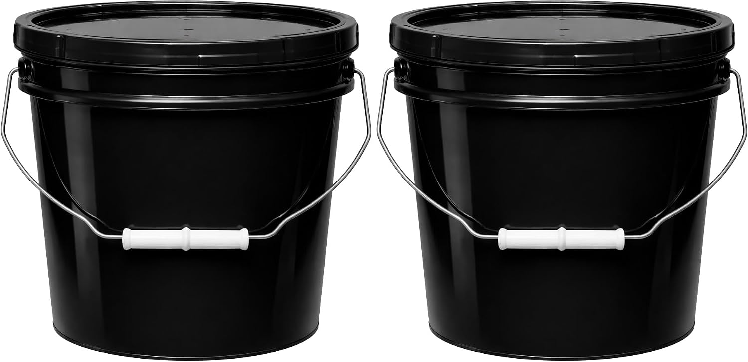 BALDE MKS PLASTICS NEGRO 2 GALONES GRADO ALIMENTICIO CON TAPA HERMÉTICA 2 UNIDADES - 1