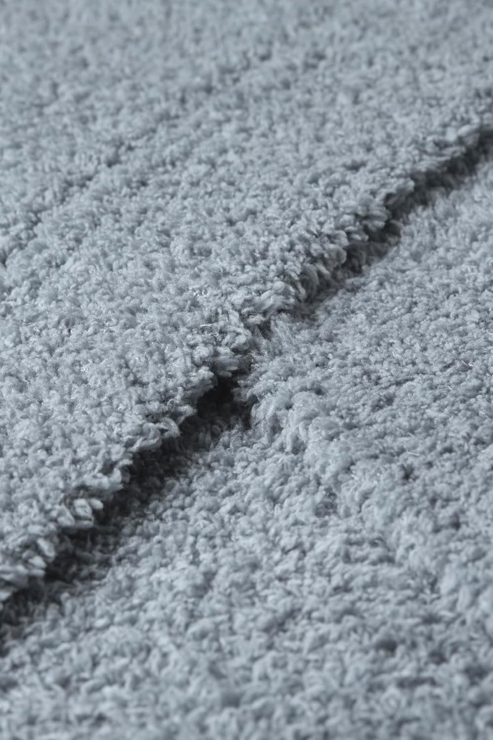 MANTA BAREFOOT DREAMS COZYCHIC THROW PLATA GRIS 54X72 PULGADAS - 2