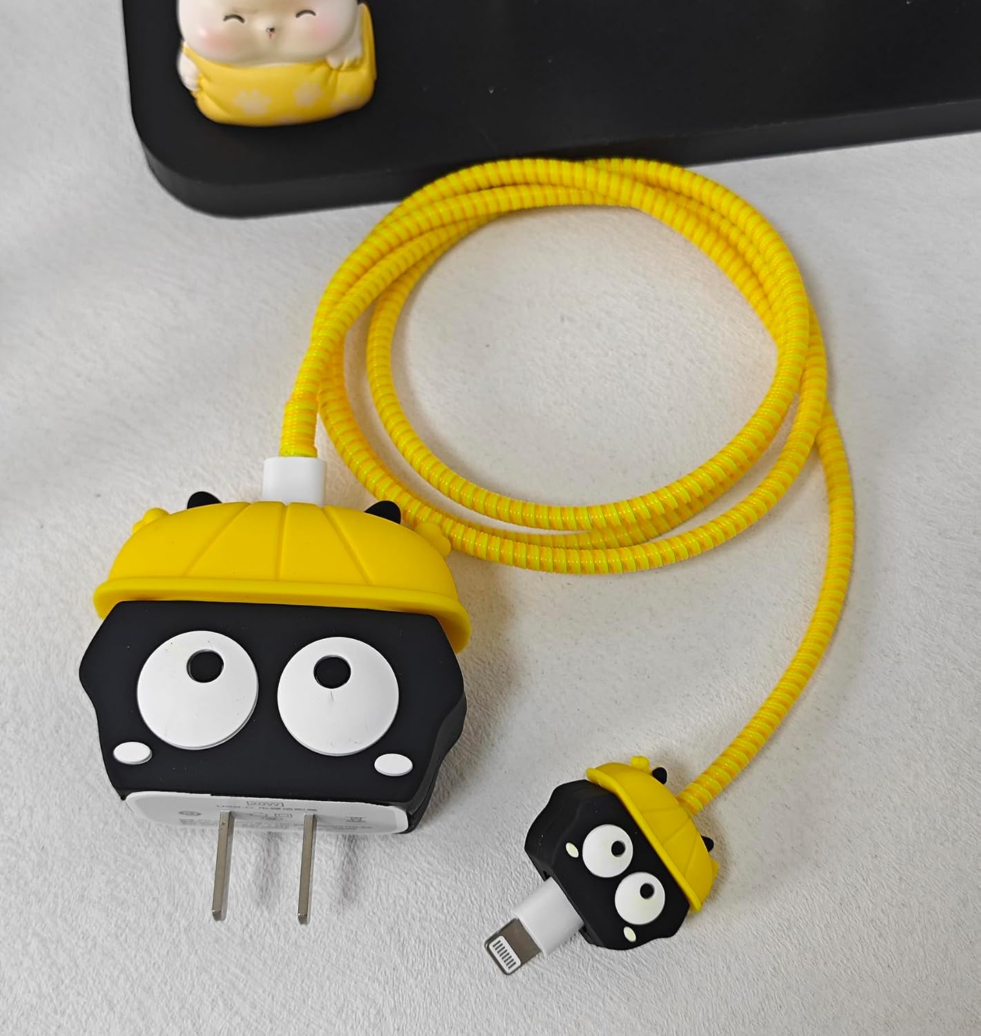 PROTECTOR PARA CARGADOR FARVEWRY PARA ADAPTADOR USB-C 20W IPHONE AMARILLO CON NEGRO - 2