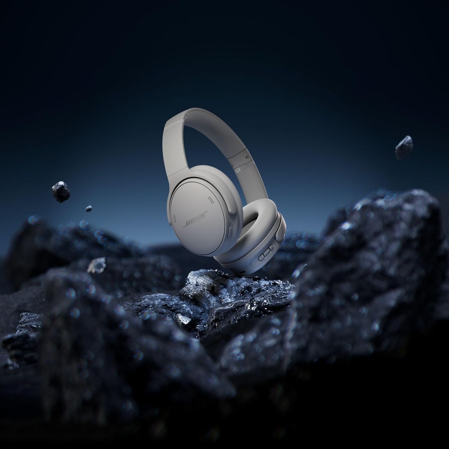 AUDÍFONOS BOSE QUIETCOMFORT WIRELESS BLUETOOTH OVER-EAR CON CANCELACIÓN DE RUIDO Y MICRÓFONO 24H BATERÍA GRIS LUNA - 5