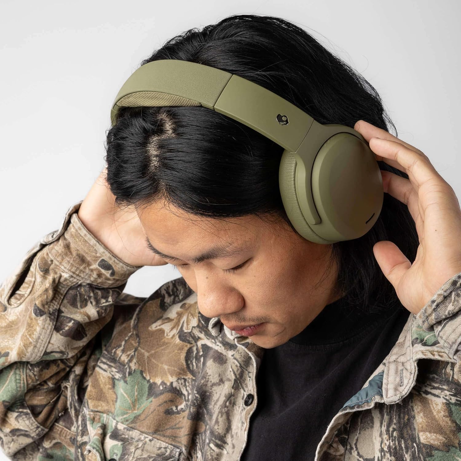 AUDÍFONOS INALÁMBRICOS SKULLCANDY CRUSHER ANC 2 CON CANCELACIÓN DE RUIDO DRAB - 5
