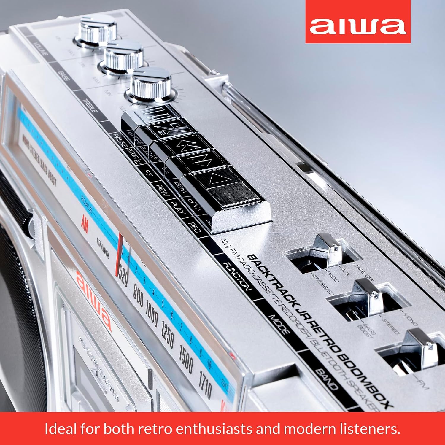 EQUIPO DE AUDIO PORTÁTIL AIWA BACKTRACK JR RETRO BLUETOOTH CON REPRODUCTOR DE CASETES Y RADIO FM/AM PLATEADO - 3