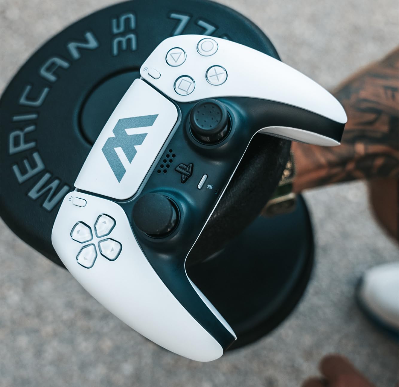 CONTROL INALÁMBRICO MODDEDZONE SMART EXTREME MODIFICADO CON ANTI RECOIL PARA PS5 Y PC BLANCO - 3