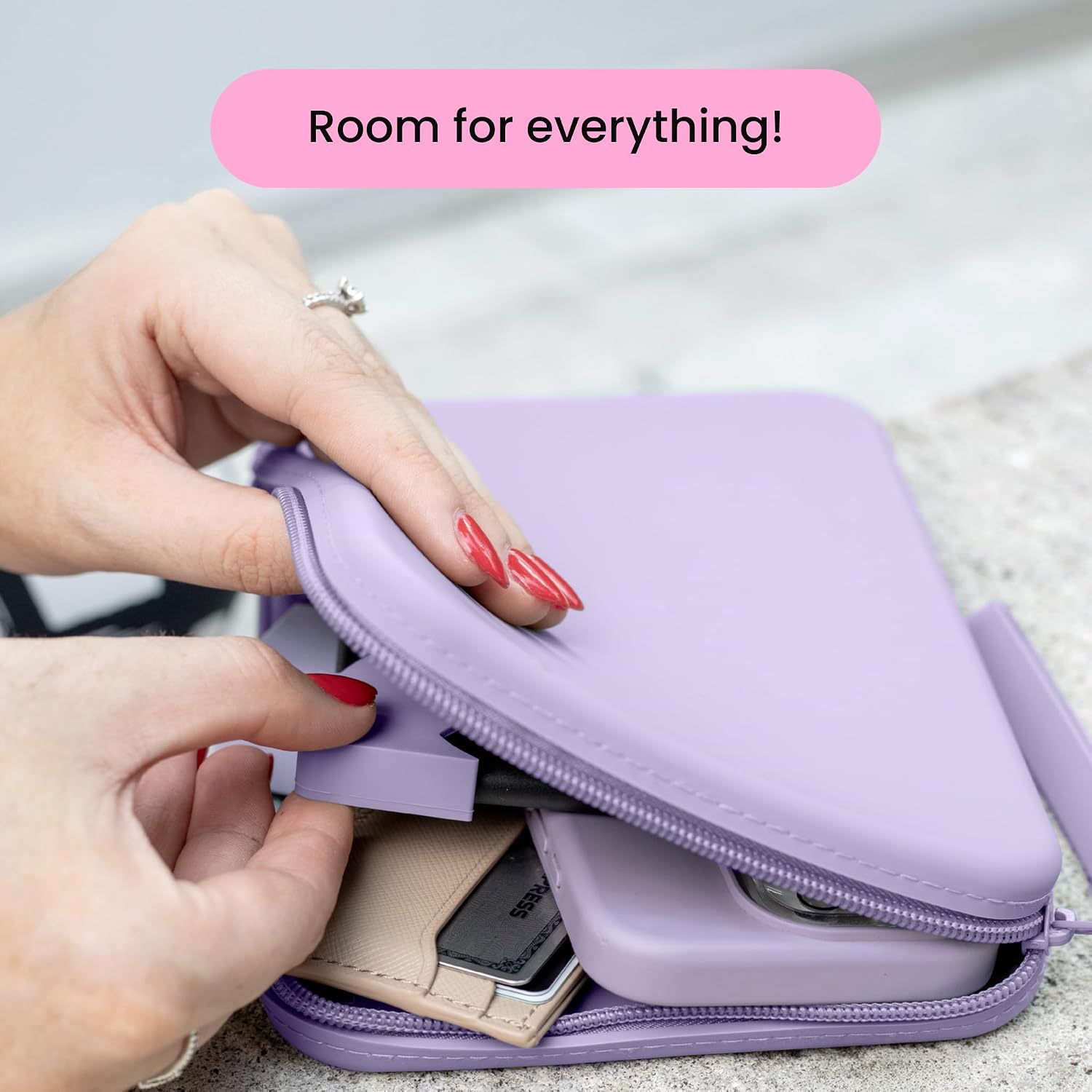 ESTUCHE STRAPSICLE SILICONE CLUTCH LILAC PARA E-READER - 3