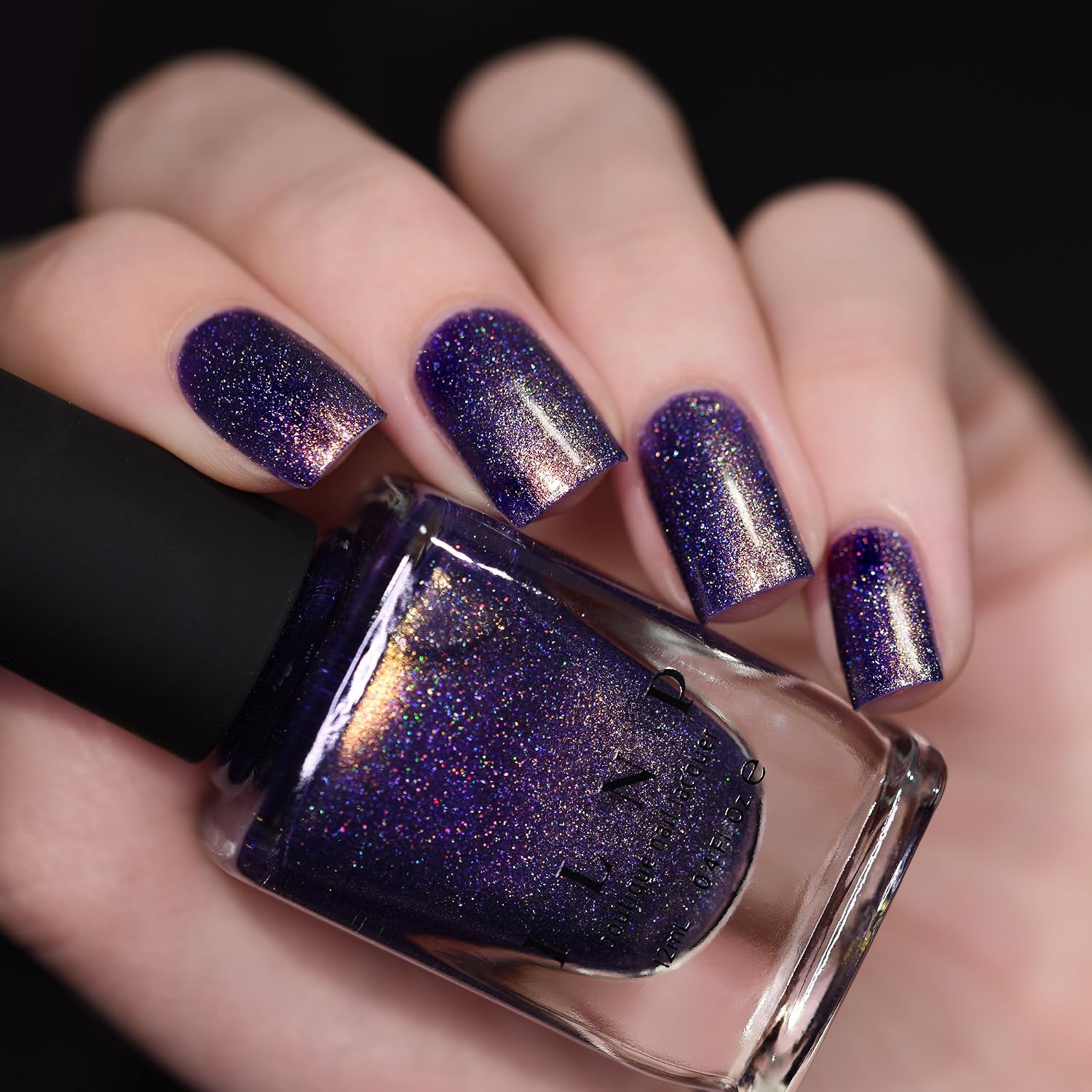 ESMALTE DE UÑAS ILNP ART DISTRICT PÚRPURA HOLOGRÁFICO - 2