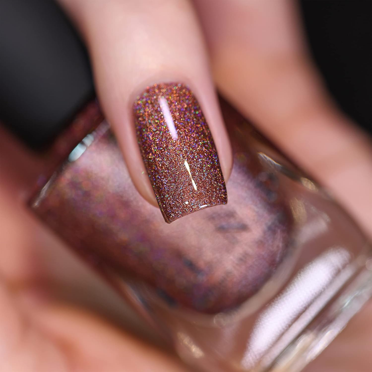 ESMALTE DE UÑAS ILNP BROWNSTONE ULTRA HOLO MARRÓN CÁLIDO LUMINOSO - 3