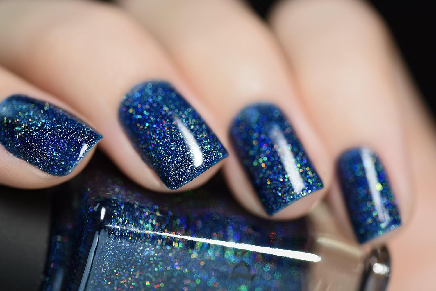 ESMALTE DE UÑAS ILNP AFTER MIDNIGHT AZUL PRUSIA HOLOGRÁFICO CON DESTELLOS DORADOS 12ML - 3