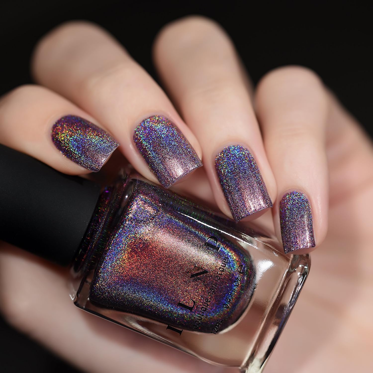 ESMALTE DE UÑAS ILNP CHARMED ROYAL PLUM ULTRA HOLOGRÁFICO 12ML - 4