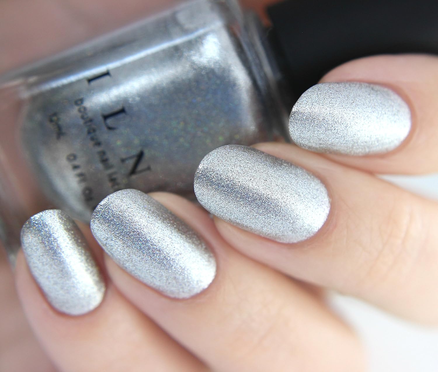 ESMALTE DE UÑAS ILNP AVALANCHE PLATA HOLOGRÁFICO - 5