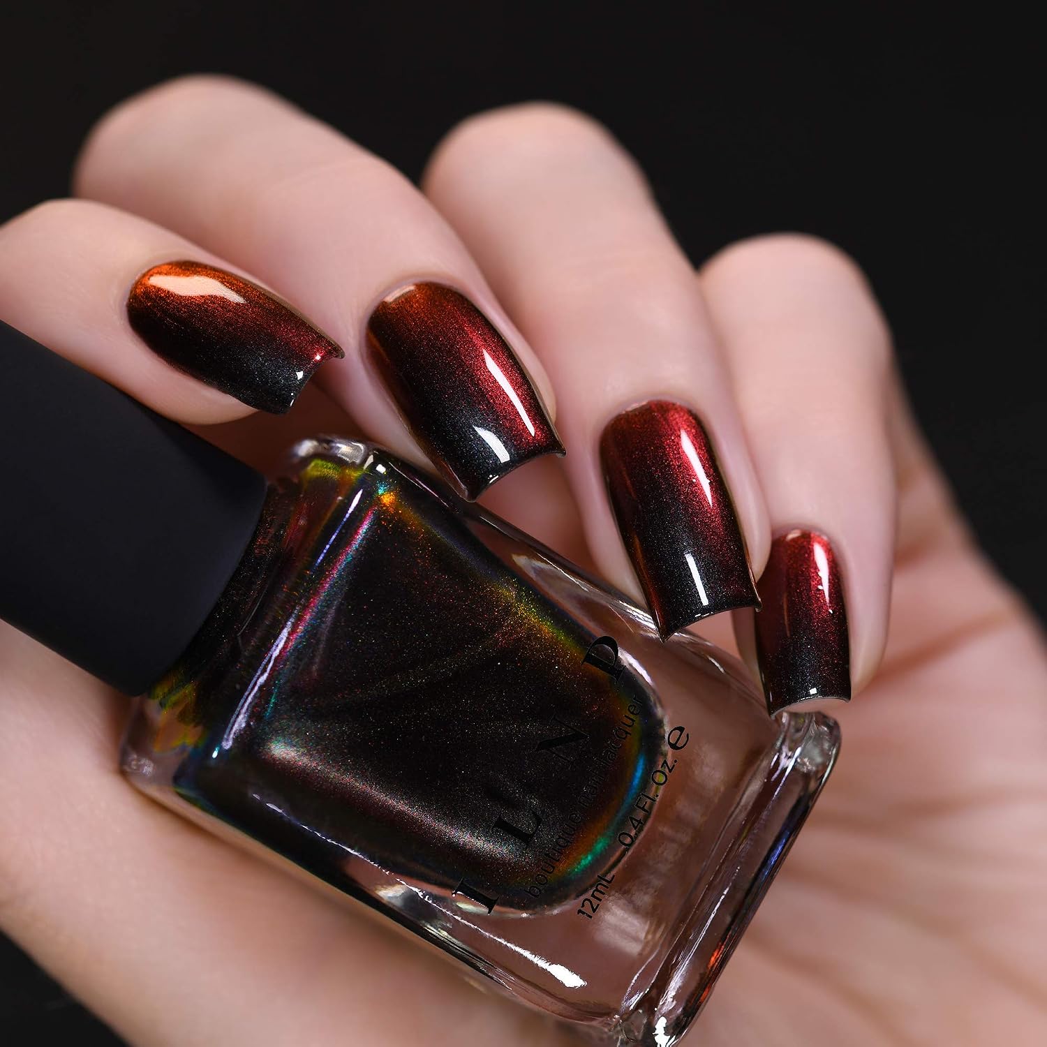 ESMALTE DE UÑAS ILNP ECLIPSE CAMBIO DE COLOR NEGRO A ROJO - 3