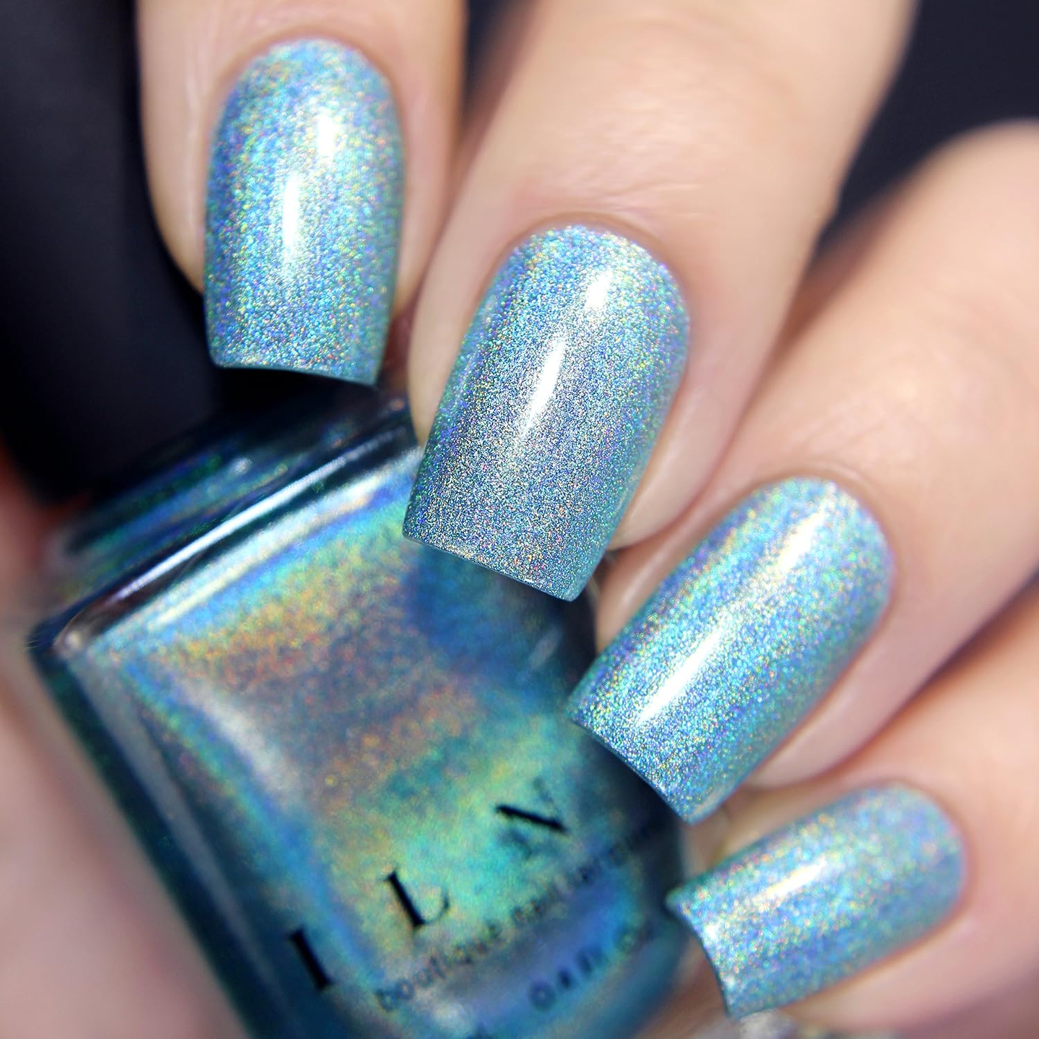 ESMALTE DE UÑAS ILNP ARIA AZUL CIELO ULTRA HOLOGRÁFICO 12ML - 3