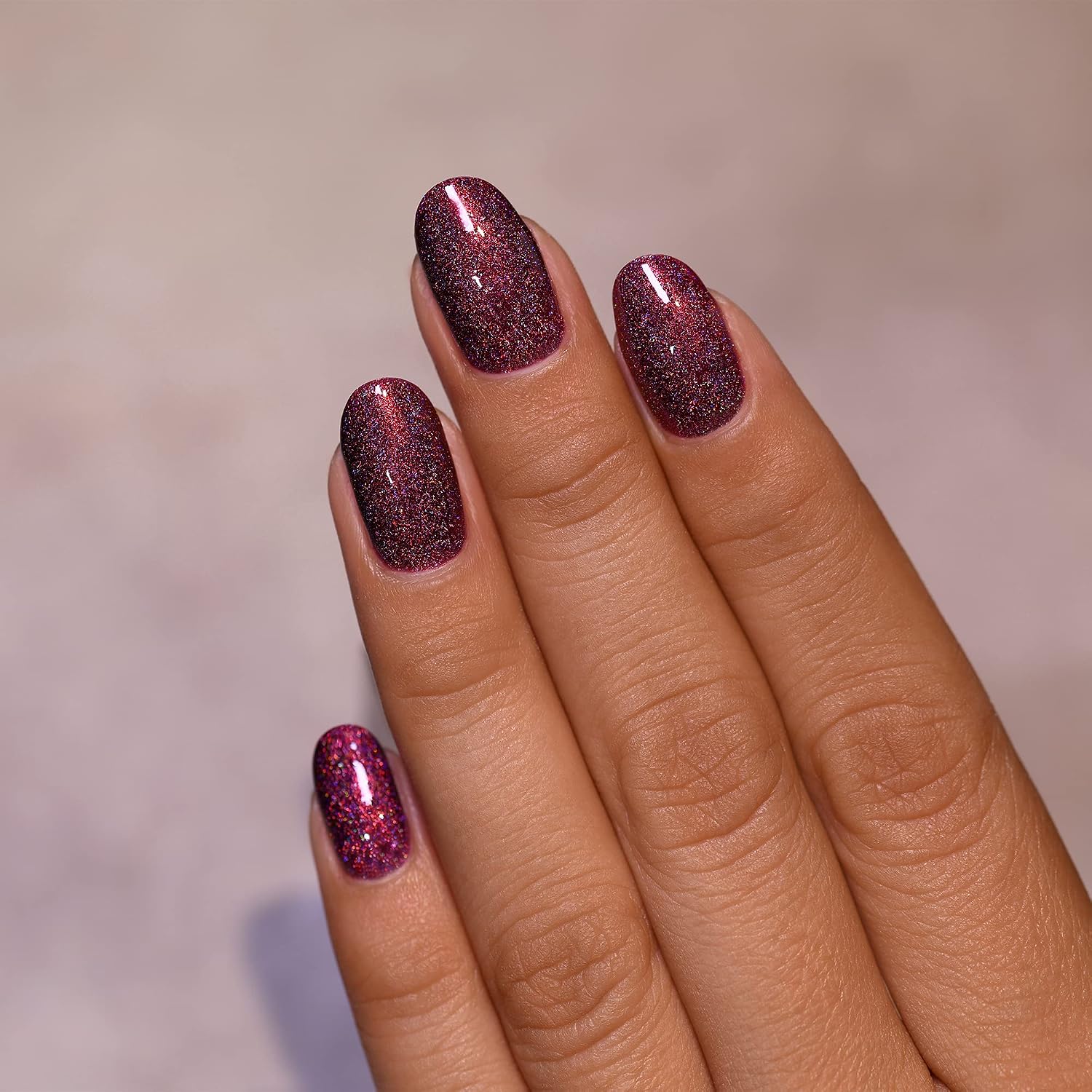 ESMALTE DE UÑAS ILNP BROADWAY VINO SATURADO ULTRA HOLO - 5