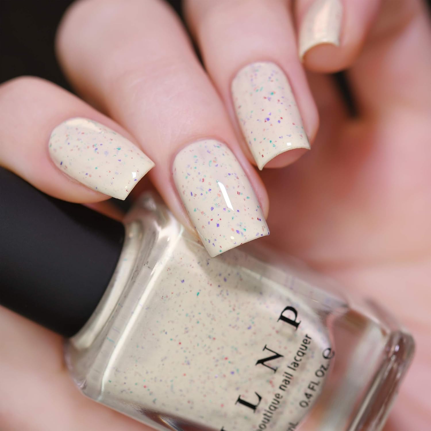 ESMALTE DE UÑAS ILNP CAKE POP CREMA VINTAGE MARFIL JASPEADO - 3