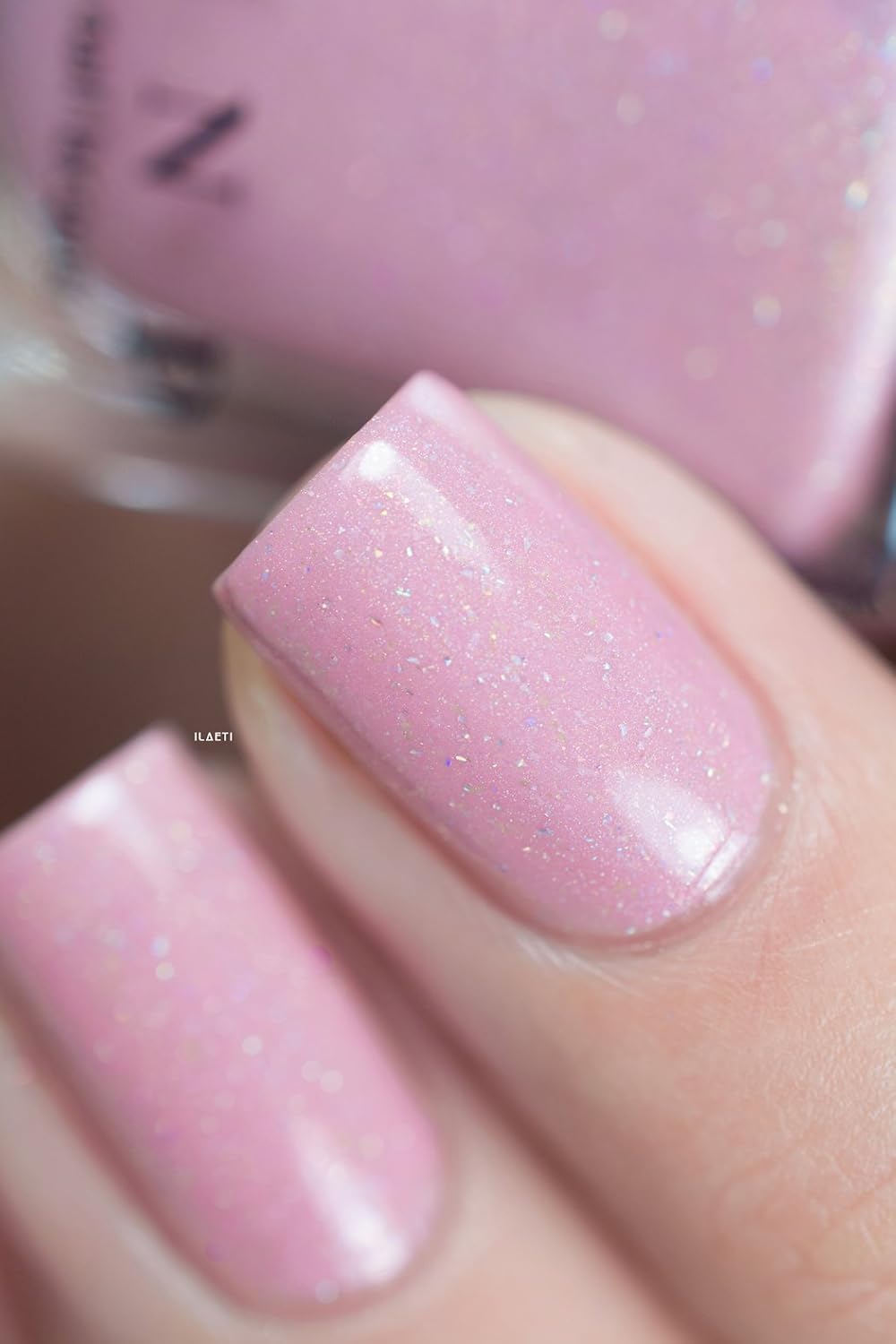 ESMALTE DE UÑAS ILNP DAISY JANE ROSADO BEBÉ HOLOGRÁFICO - 5