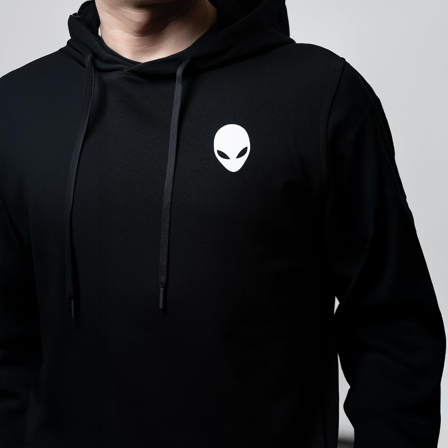 POLERÓN CON CAPUCHA PARA HOMBRE TARGUS ALIENWARE PERFORMANCE - 2